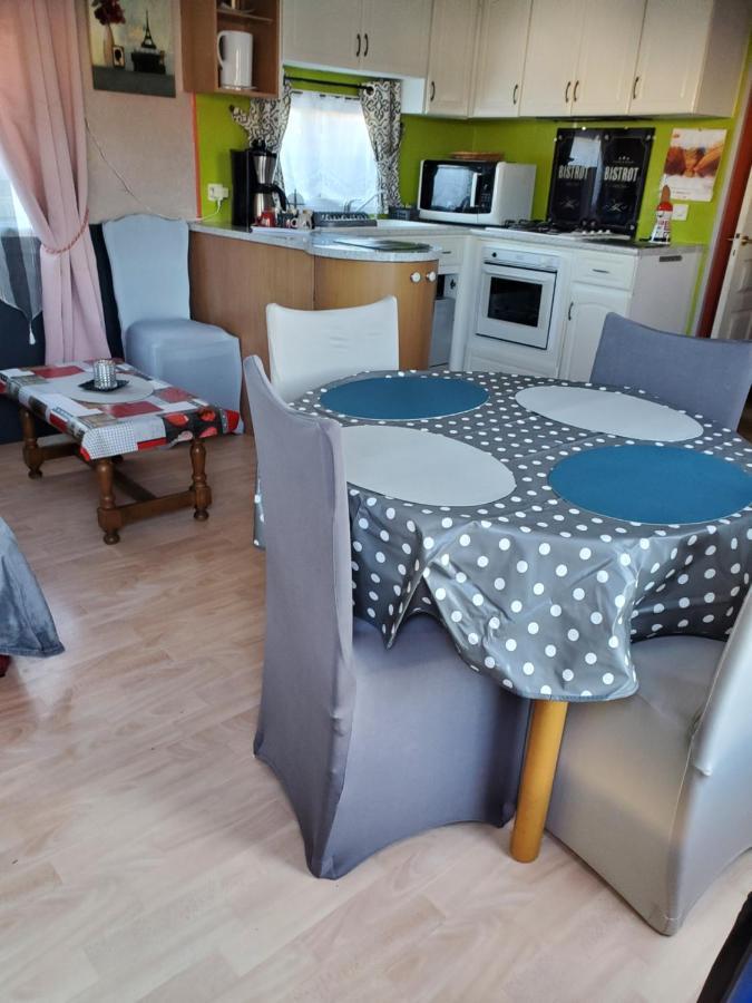 Mobil Home Chez L Habitants Saint-Jean-de-Monts Exterior photo
